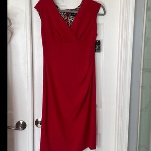 RONNI NICOLE KNEE LENGTH V-NECK RED DRESS WITH LEOPARD PRINT LINING RUCHING SZ 8